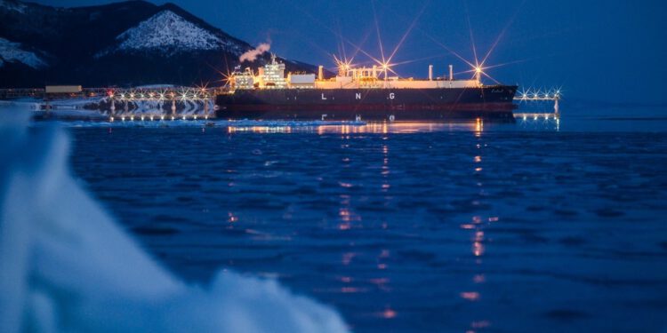 Indija razmišlja o kupnji arktičkog LNG-a — RT India