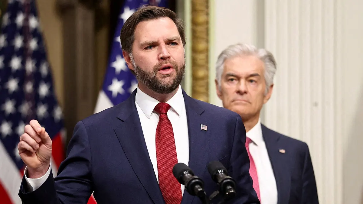 Potpredsjednik JD Vance i upravitelj centara za Medicare i Medicaid usluge Mehmet Oz