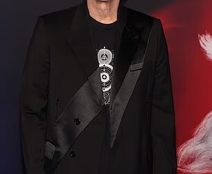 Jim Carrey prekida šutnju o smrti redatelja Maske Chucka Russella u 74. godini dok razmišlja o utjecaju redatelja na njegovu karijeru