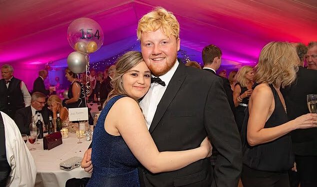 Kaleb Cooper s Clarksonove farme se vjenčao: Jeremyjev pomoćnik vjenčao se s partnericom Tayom Wilkinson na rustikalnoj ceremoniji u Cotswoldsu – dok zvijezda Top Geara prisustvuje usred oporavka od raka