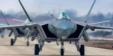 Kina ubrzano širi flotu J-20: Broj lovaca dvostruko premašio američke F-22