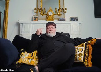 Kyle Sandilands otkriva točan trenutak kada je saznao da ga ARN želi otpustiti i zloslutnu poruku koju su mu poslali njegovi poslodavci