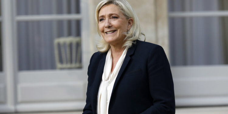 Le Pen favorit za francuskog predsjednika – ankete — RT World News