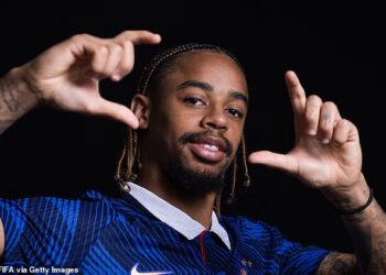 Man City se zalaže za čudesnog djeteta Svjetskog prvenstva usred sumnji oko Rodrijeve budućnosti – dok Juventus pokušava ukrasti Kerima Alajbegovića iz Chelseajevih ruku: PROZOR