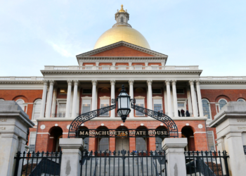 Massachusetts unapređuje muslimanski zakon o proviziji usred Trumpovih rezova DEI-a
