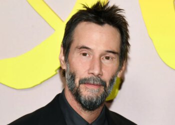 Matt Smith kaže da je Keanu Reeves morao biti ‘na valiumu ili tako nešto’ da bi ga primijetili kako gleda Morbiusa u letu