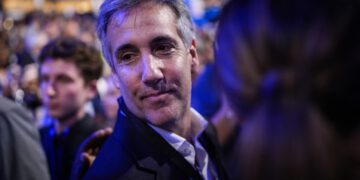 Michael Cohen kaže da se pomirio s Trumpom nakon što se okomio na svog bivšeg klijenta