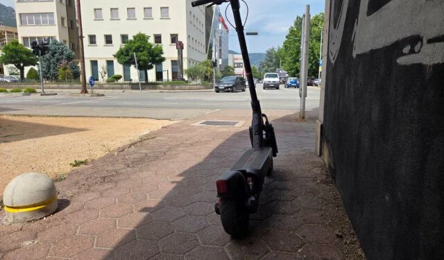 Mladić poginuo u sudaru, Forto traži reguliranje električnih romobila