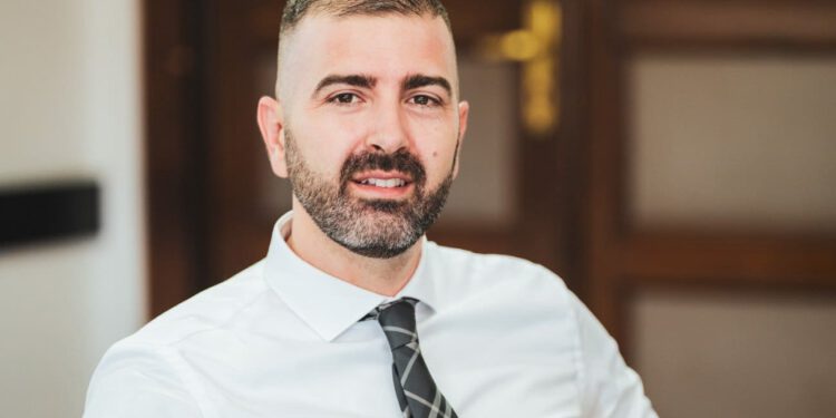 Možemo traži ostavku svog bivšeg partnera, Davora Matijevića: “Ispričavamo se biračima, podržali smo osobu osuđenu za nasilje”