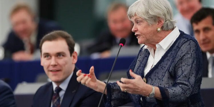 Muškarac uhićen pod sumnjom za ubojstvo bivše zastupnice Ann Widdecombe