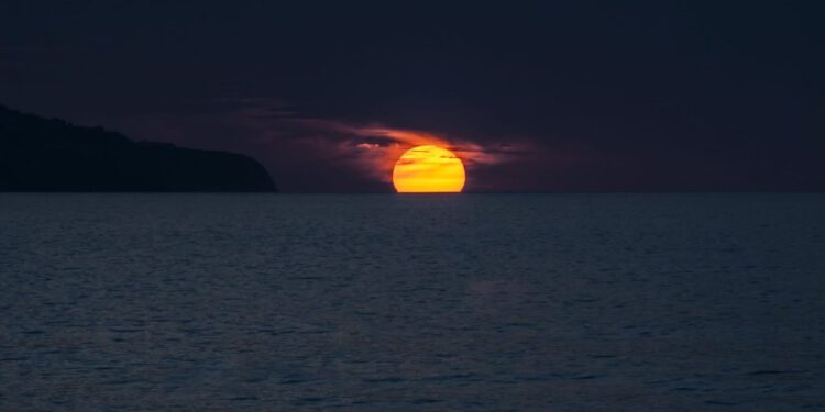 NEUGODNO U Hrvatsku stižu “tropske noći” i temperature do 40 stupnjeva?!