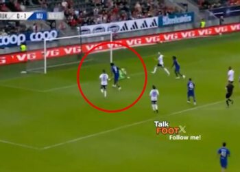 Napokon pravi Zirkzee! Sve dribla đonom i zabija prekrasan gol