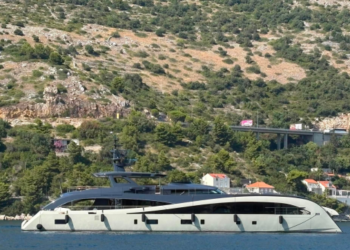 Neobična jahta privukla pozornost! Gotovo je nečujna, ima napredni AI sustav