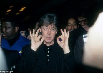 Nova knjiga Maccinog starog menadžera kaže da je Paul bio sjajan Beatle, piše ALISON BOSHOFF