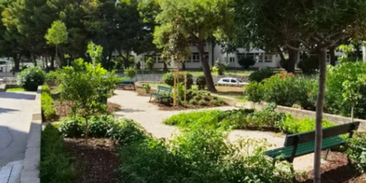 Od zapuštene površine do zelenog kutka: Novi izgled prostora na Splitu 3