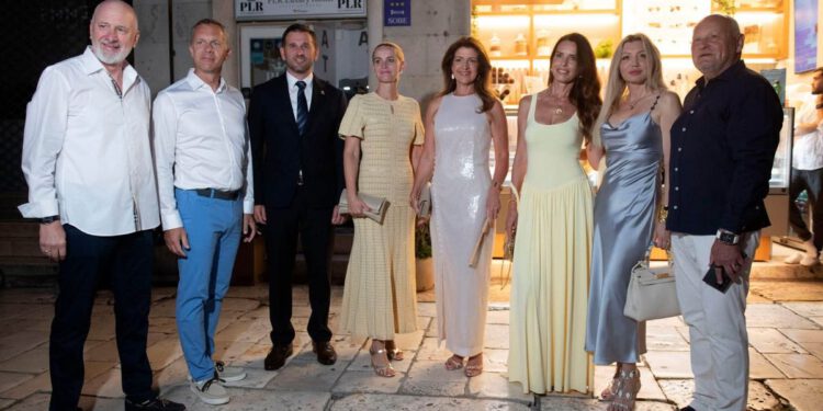 Otvoreno 72. Splitsko ljeto u društvu bivšeg čelnika HOO
