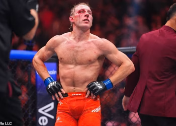 Paddy Pimblett predviđa povratak Conora McGregora na UFC-u 329, objašnjava zašto će školovati bivšeg vojnika francuskih specijalnih postrojbi u glavnom događaju i odabire ‘luđaka’ za kojeg želi da Liverpool potpiše