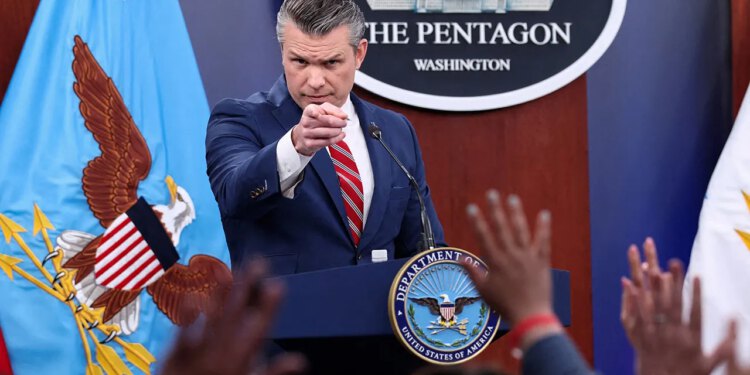 Pete Hegseth osniva radnu skupinu s DOJ-om za kazneni progon onih koji su otkrili medijima