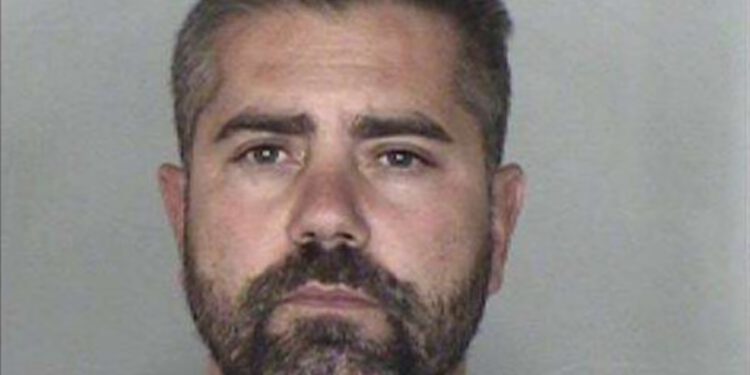 Piroman, 44, suočava se s desetljećima zatvora nakon što je osuđen za izazivanje jednog od najgorih šumskih požara u Kaliforniji