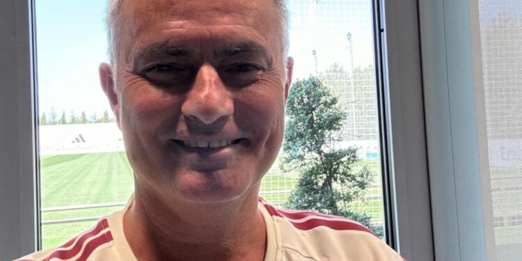 Real Madri, Mou se predstavlja. “Idemo!”. Khedira je također u osoblju