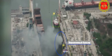 Ruske bespilotne letjelice kamikaze napale ukrajinske brodove (MOD VIDEO) — RT Rusija i bivši Sovjetski Savez