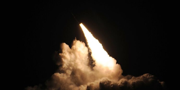 SAD zabrinut nakon kineskog raketnog testiranja na Pacifiku