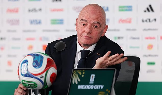Šef FIFA-e Gianni Infantino je pun Trumpa dok je bijesno kritizirao kritičare Svjetskog prvenstva zbog ‘širenja mržnje’ u žustrom govoru na društvenim mrežama