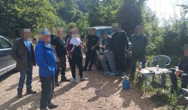 Šesti dan blokade u Kruščici: Mještani ponovno zaustavili strojeve Šumarstva „Prenj“