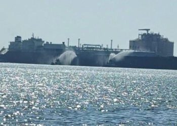 Širenje rata: dronovi pogodili američki LNG tanker u sredozemnoj luci