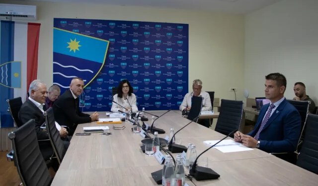 Sjednica Vlade HNŽ-a na kojoj se trebao donijeti Zakon o šumama otkazana: Ministri SDA i SDP-a nisu došli