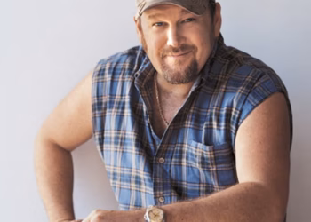 Stand-up komičar Larry the Cable Guy (63) otkriva zdravstveni strah koji je doveo do hospitalizacije