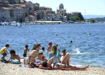 Starija žena utopila se na šibenskoj plaži
