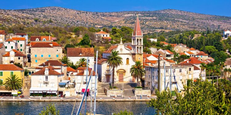 Stiže nastavak ljetnih vrućina, no na dijelu Jadrana ujutro olujni udari, a popodne pljuskovi