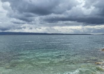 Stiže promjena vremena – sjeverni Jadran i Dalmacija na udaru grmljavinskih nevremena, olujnog juga i tuče