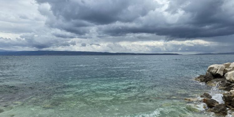 Stiže promjena vremena – sjeverni Jadran i Dalmacija na udaru grmljavinskih nevremena, olujnog juga i tuče