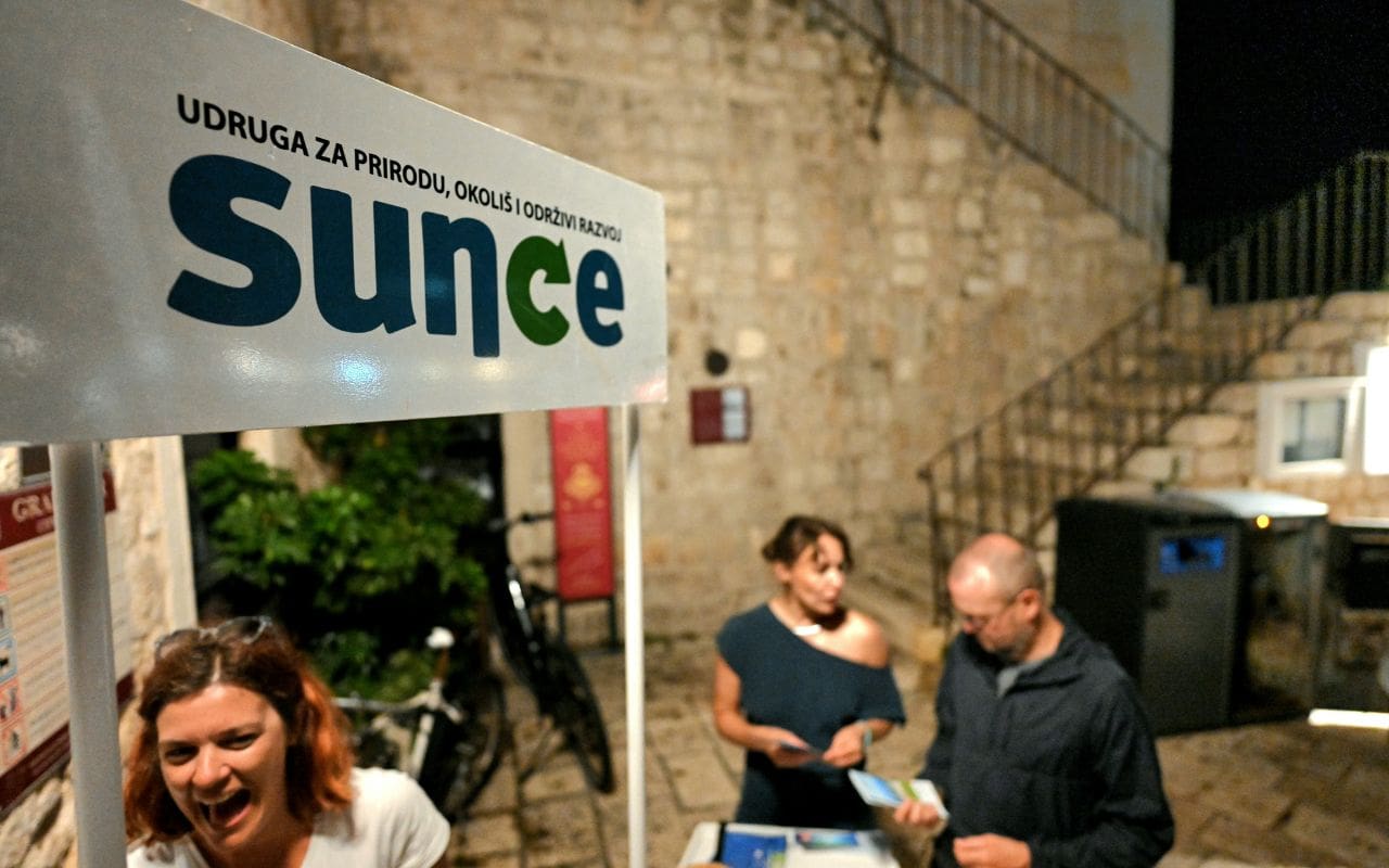 Sunce svjetlosna projekcija Hvar  3