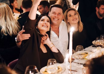 Supruga Karla Stefanovića Jasmine ponovno je posegnula za Sarah Abo – nakon ranog odlaska voditelja Today nakon Karlove drame i straha za zdravlje