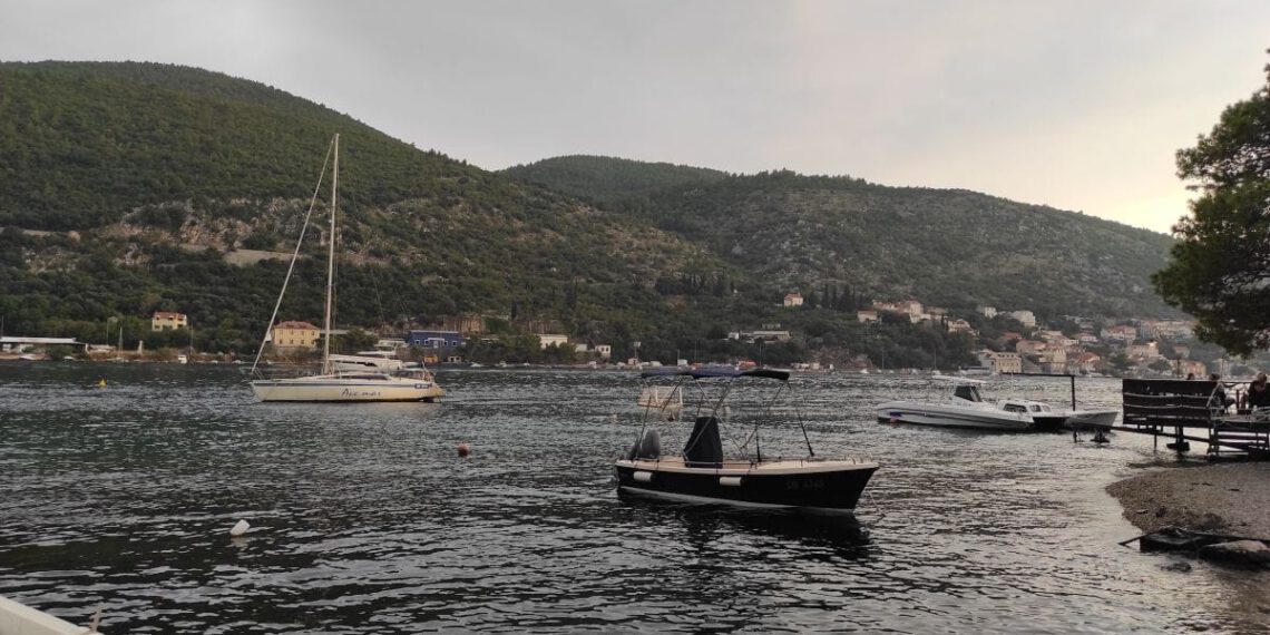 TRAGEDIJA U MOKOŠICI Detalji prometne nesreće u kojoj je poginuo 20-godišnjak — Je li bilo policijske potjere?