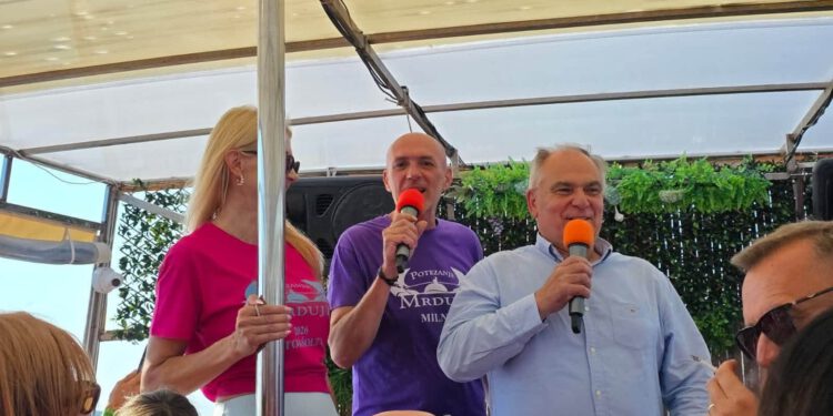 Tisuće ljudi okupile se na 17. potezanju Mrduje, stigao i župan Boban