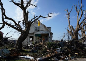 Tornado u Wisconsinu ostao je na tlu 20 minuta dok je krojio put uništenja