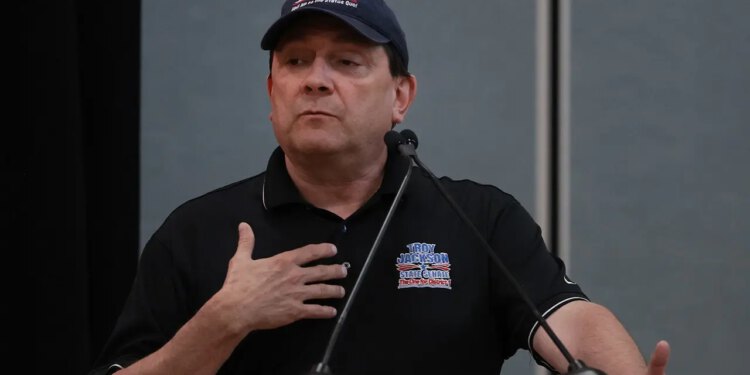 Troy Jackson imenovan je demokratskim kandidatom Mainea koji će se suočiti sa Susan Collins