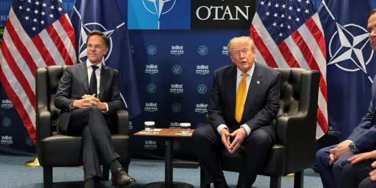 Trump kaže da je prekid vatre u Iranu završen nakon napada u Hormuškom tjesnacu