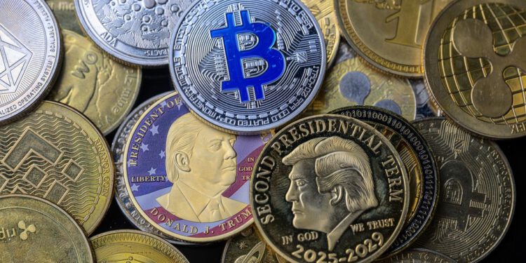 Trump otkrio 1,4 milijarde dolara kripto dobiti — RT Business News