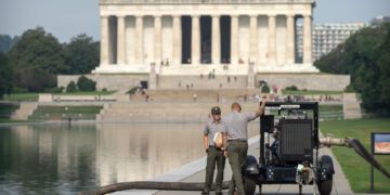 Trumpov Reflecting Pool ponovno se isušuje kao dio problematične obnove