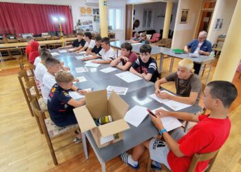 U Zvjezdanom selu Mosor otvorena prva ovogodišnja Ljetna škola tehničkih aktivnosti