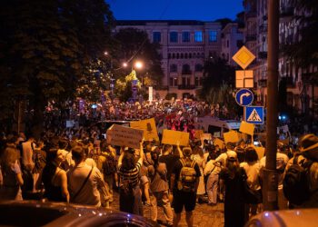 Ukrajinske vlasti prijete novinarima i urednicima mobilizacijom