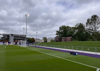 Uplašeni USMNT postavio je zamračene ograde zbog straha da bi špijuni mogli gledati trening prije okršaja finala Svjetskog prvenstva s Belgijom