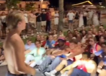 VIDEO Norvežani nakon senzacije protiv Brazila priredili spektakl na splitskoj Rivi: Vikinško slavlje oduševilo prolaznike