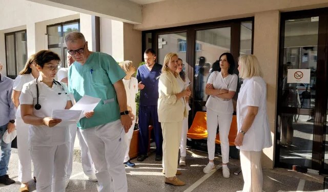 VIDEO Zdravstvena kriza u HBŽ-u: 32 liječnika dala otkaz, premijer Vukadin poručuje da pregovora u izbornoj neće biti