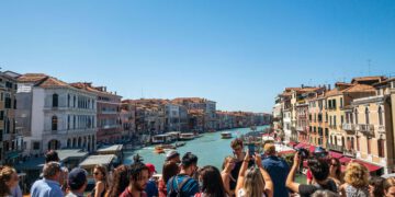 Venecijanski ‘dnevni izletnici’ mogli bi platiti do 50 eura usred novih dinamičkih prijedloga cijena